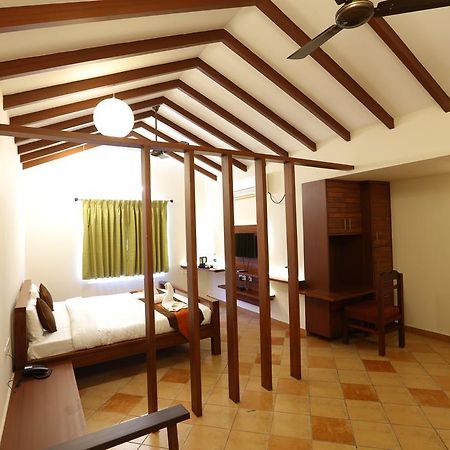 Hotel Raj Residency Pondicherry Esterno foto