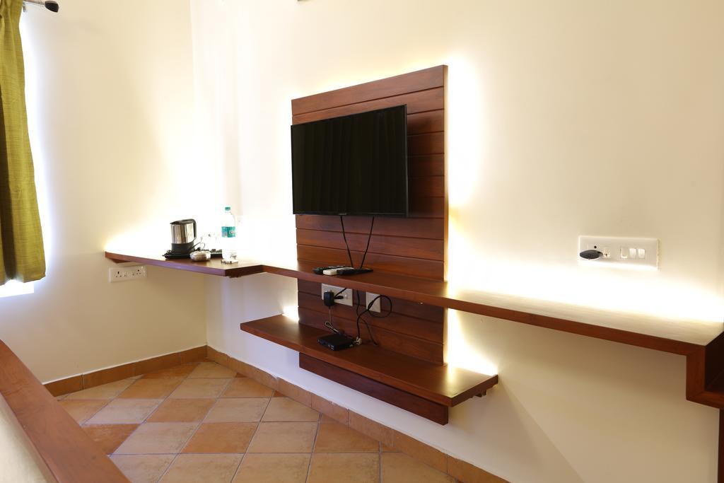 Hotel Raj Residency Pondicherry Esterno foto