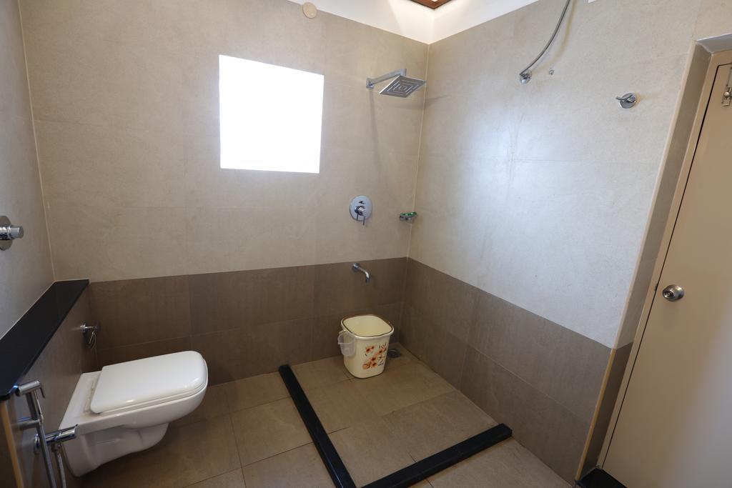 Hotel Raj Residency Pondicherry Esterno foto